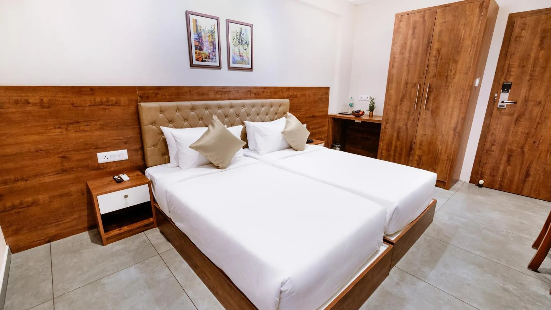 Seaking Suites Kochi