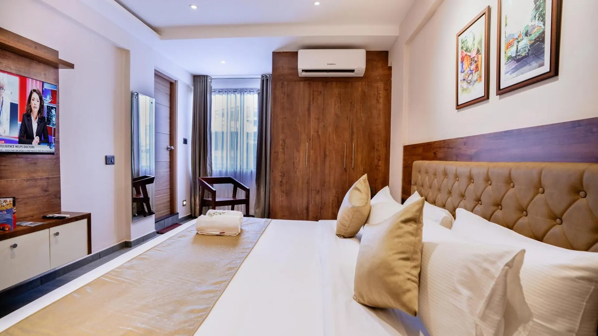 Hotel Seaking Suites Kochi